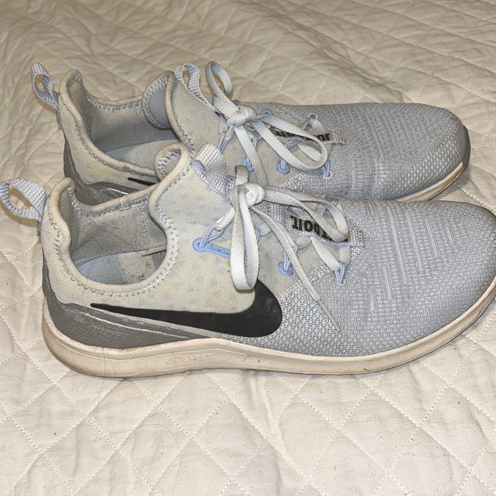 Nike light blue shoes